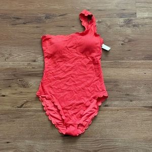 aerie size medium coral scalloped swim suit